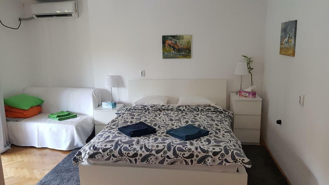 12 Residence Cotroceni بوخارست المظهر الخارجي الصورة